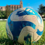 Balón en el campo municipal del Arlanza