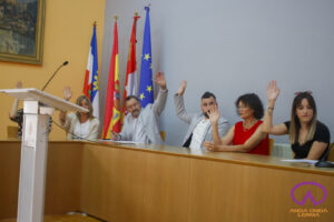 Los 6 concejales del PSOE votan a Carmen Castrillo como alcaldesa